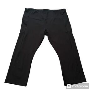 Avia size XXL women’s black capris workout leggings